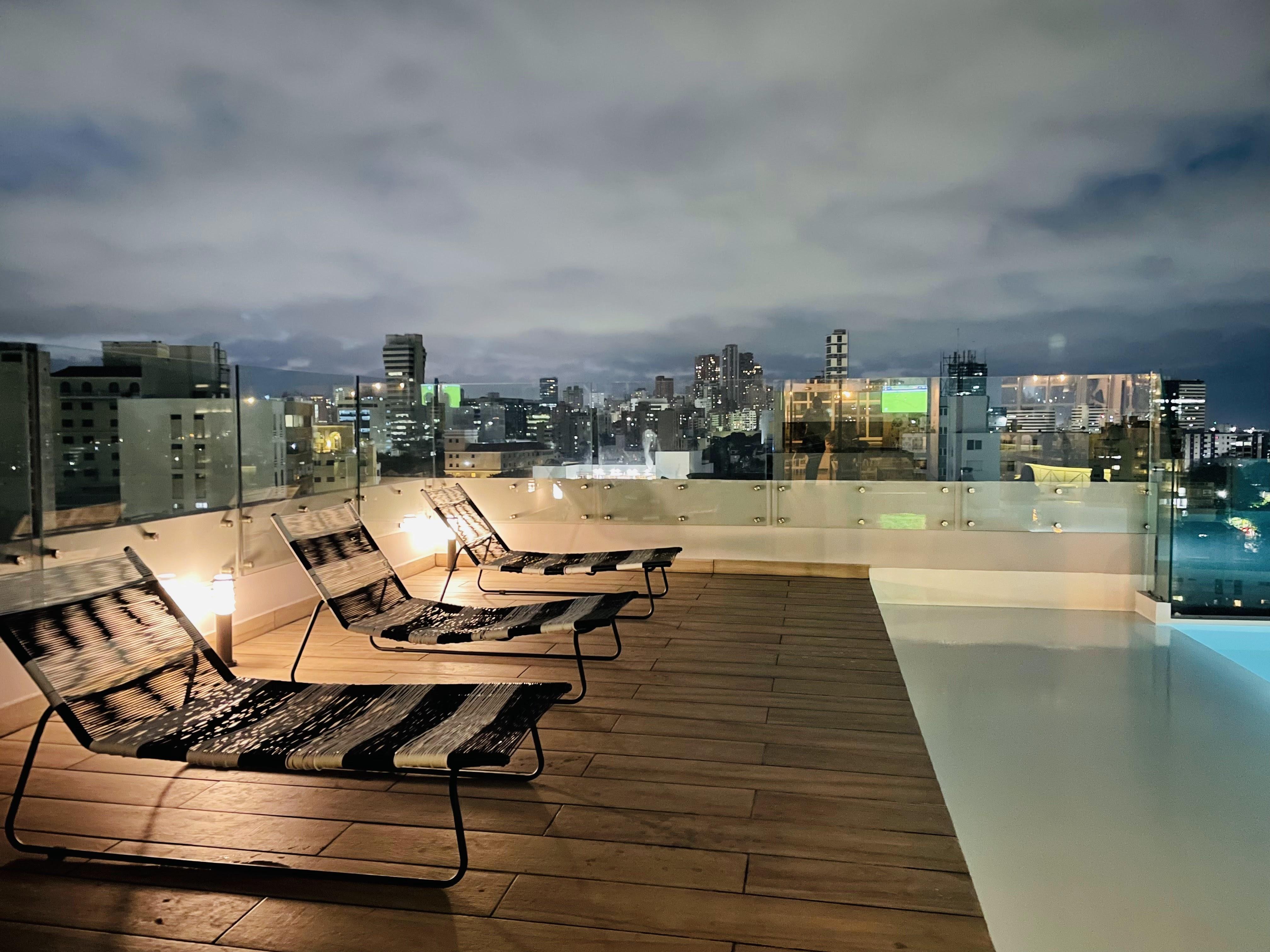 Faranda Collection Barranquilla, A Member Of Radisson Individuals Hotel Barranquilla  Bagian luar foto Rooftop pool at the W San Francisco