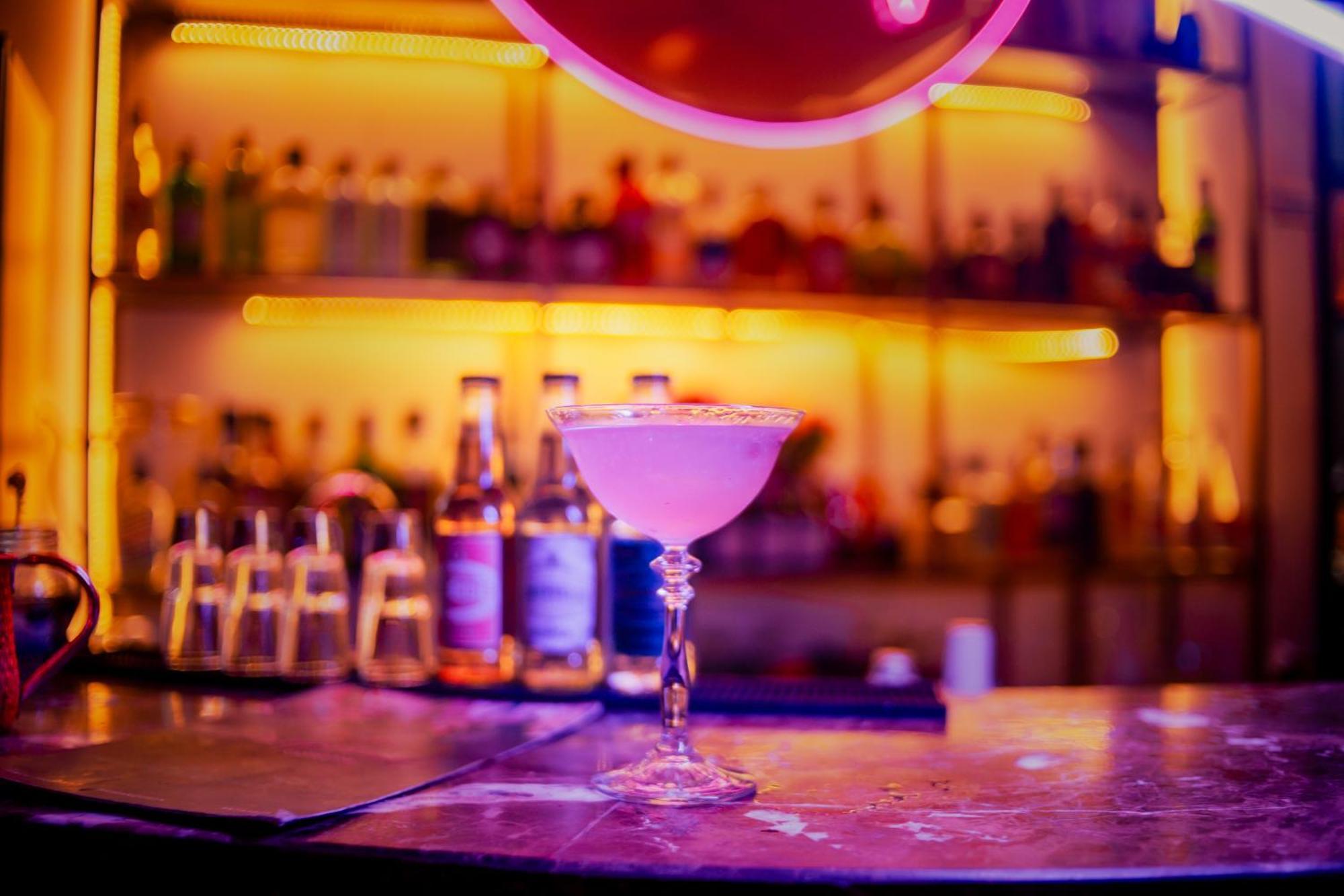 Faranda Collection Barranquilla, A Member Of Radisson Individuals Hotel Barranquilla  Bagian luar foto A pink cosmopolitan cocktail