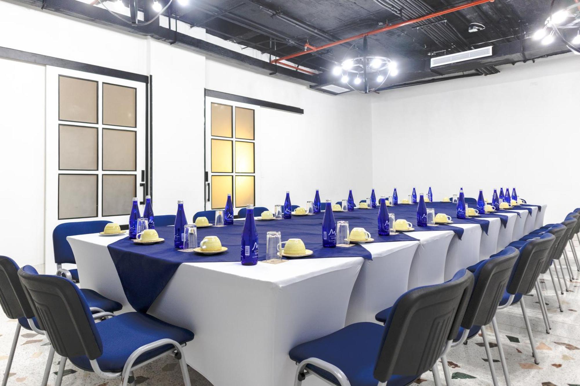 Faranda Collection Barranquilla, A Member Of Radisson Individuals Hotel Barranquilla  Bagian luar foto Meeting room