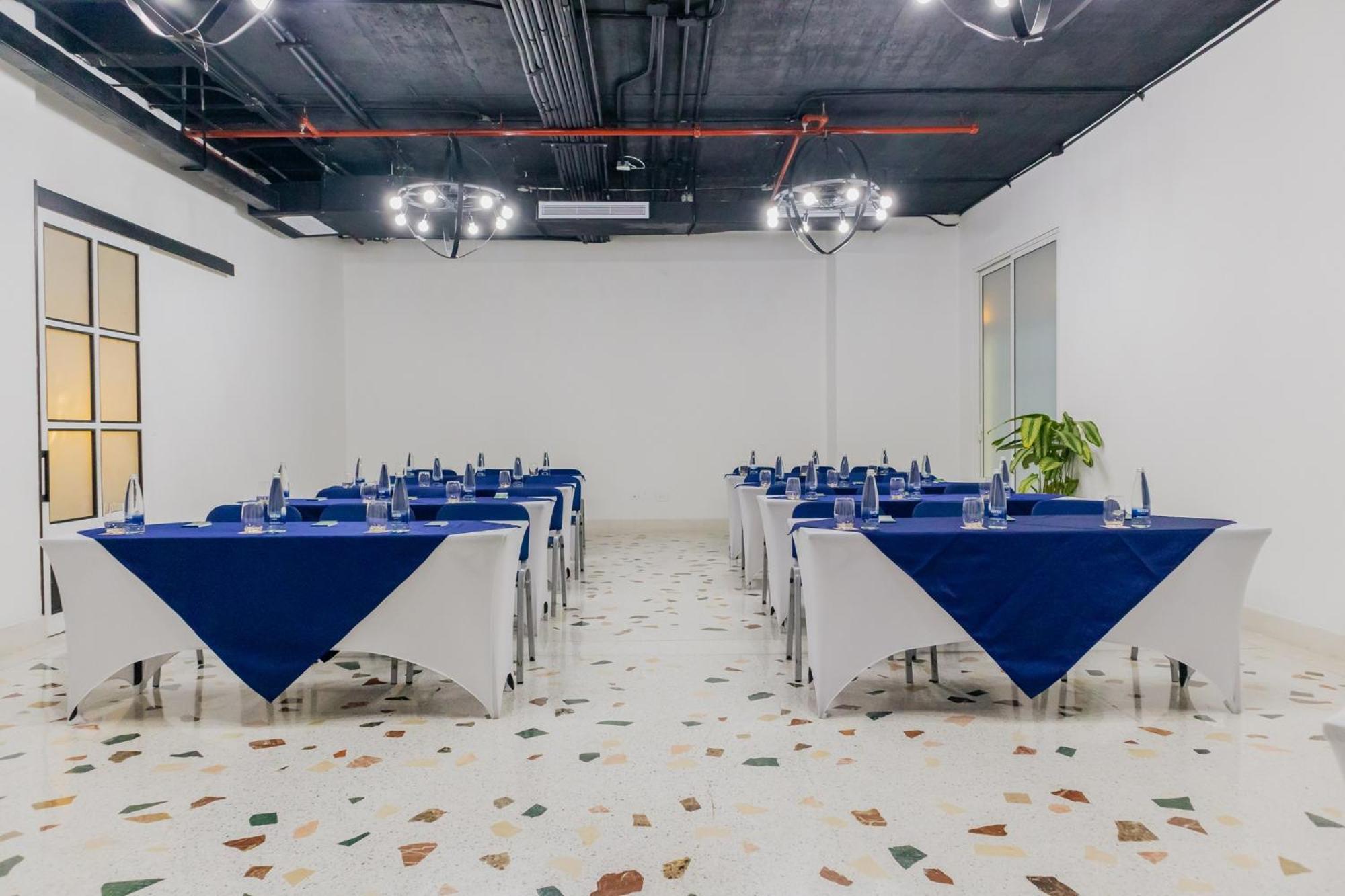 Faranda Collection Barranquilla, A Member Of Radisson Individuals Hotel Barranquilla  Bagian luar foto Meeting room