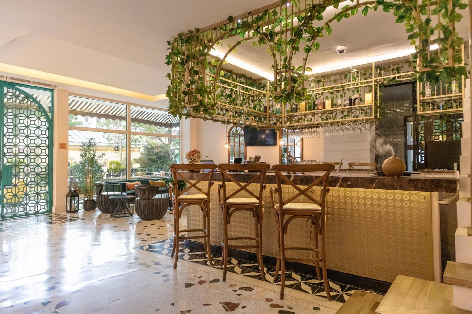 Faranda Collection Barranquilla, A Member Of Radisson Individuals Hotel Barranquilla  Bagian luar foto The bar at the hotel