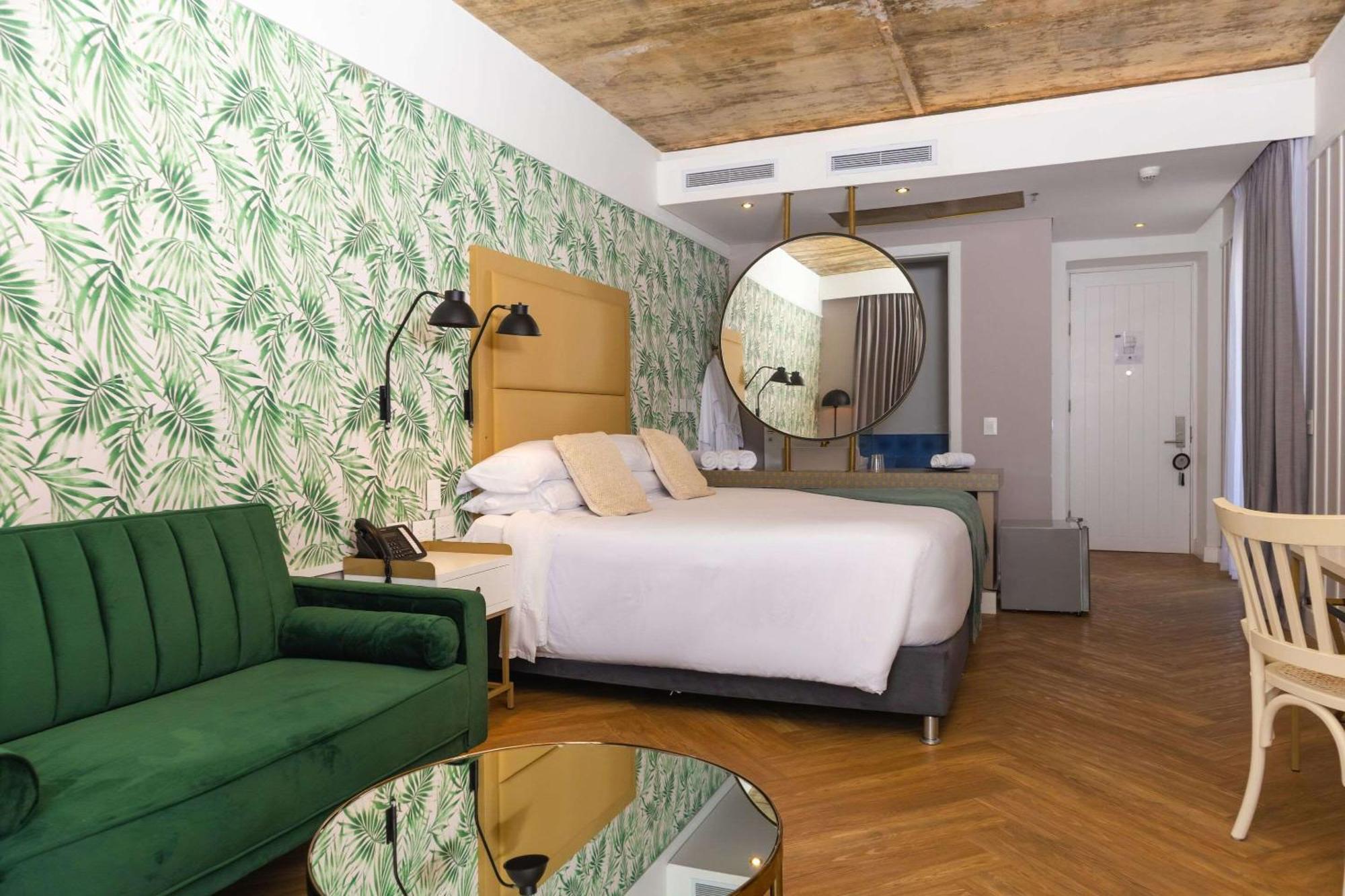 Faranda Collection Barranquilla, A Member Of Radisson Individuals Hotel Barranquilla  Bagian luar foto Deluxe room